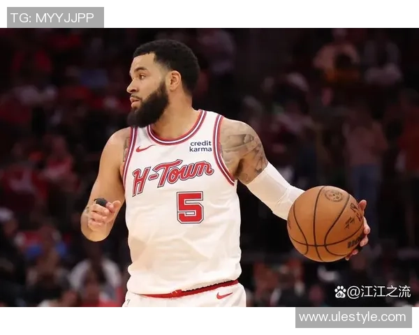 雄鹿与火箭对决在即球迷期待精彩比赛与明星球员的表现